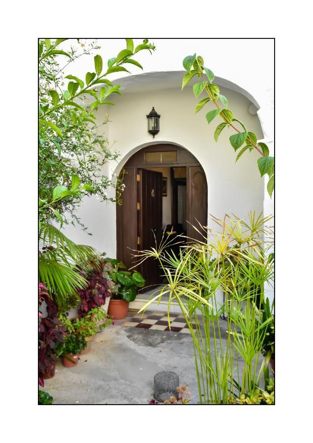 Casa Del Mayorazgo Con Plaza De Parking Privada Vejer de la Frontera Exterior photo